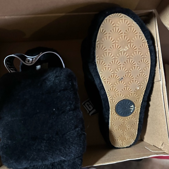 Ugg | Fluff Yeah Slide Size 6 - Picture 6 of 6
